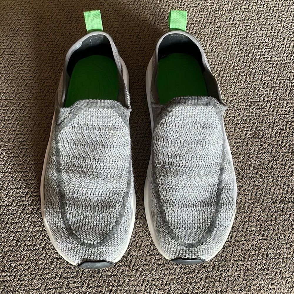Great Condition Sanuk slip-on shoes